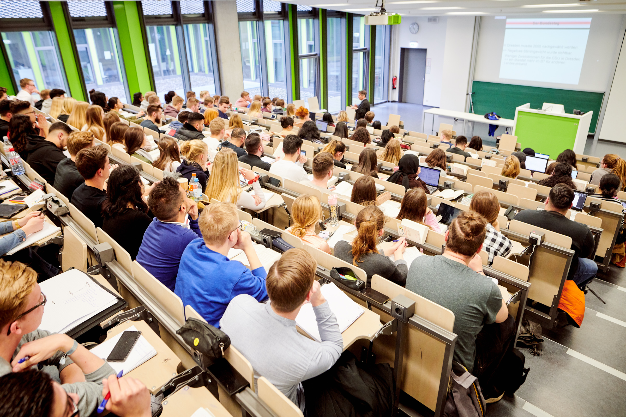 Lehrsituation in einem  Hörsaal