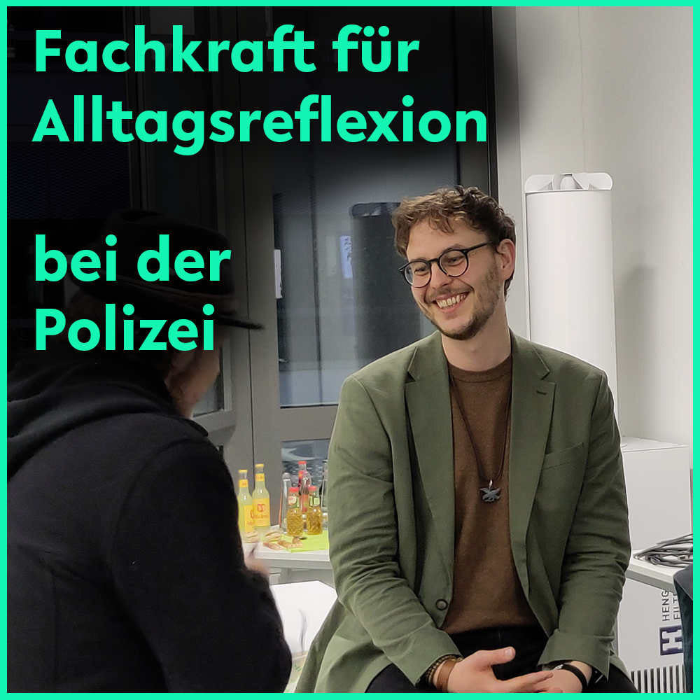 Ein Mann präsentiert seinen Job bei der BO-Woche