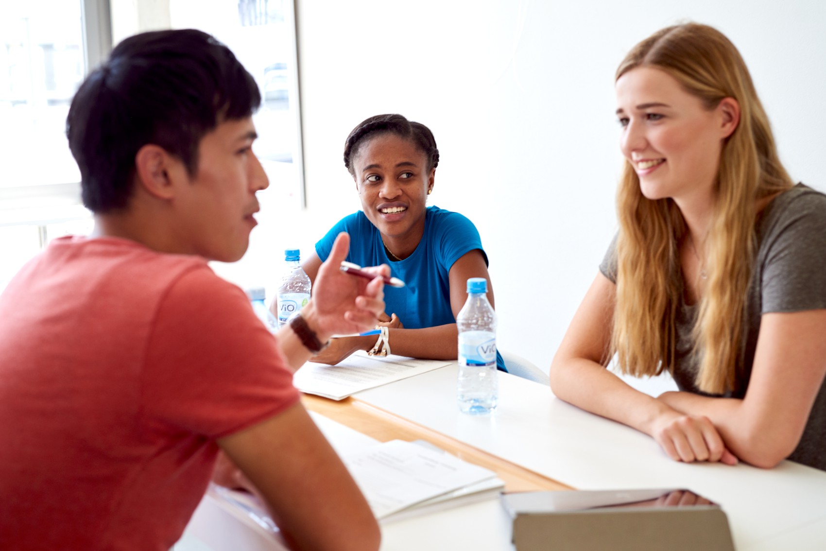 Studierende im Gespräch