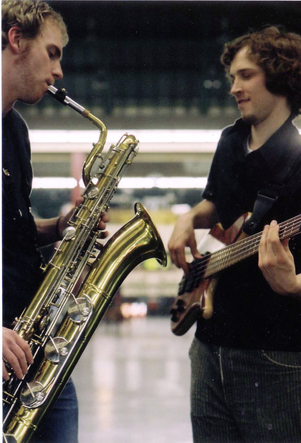 Saxophonist und Bassist