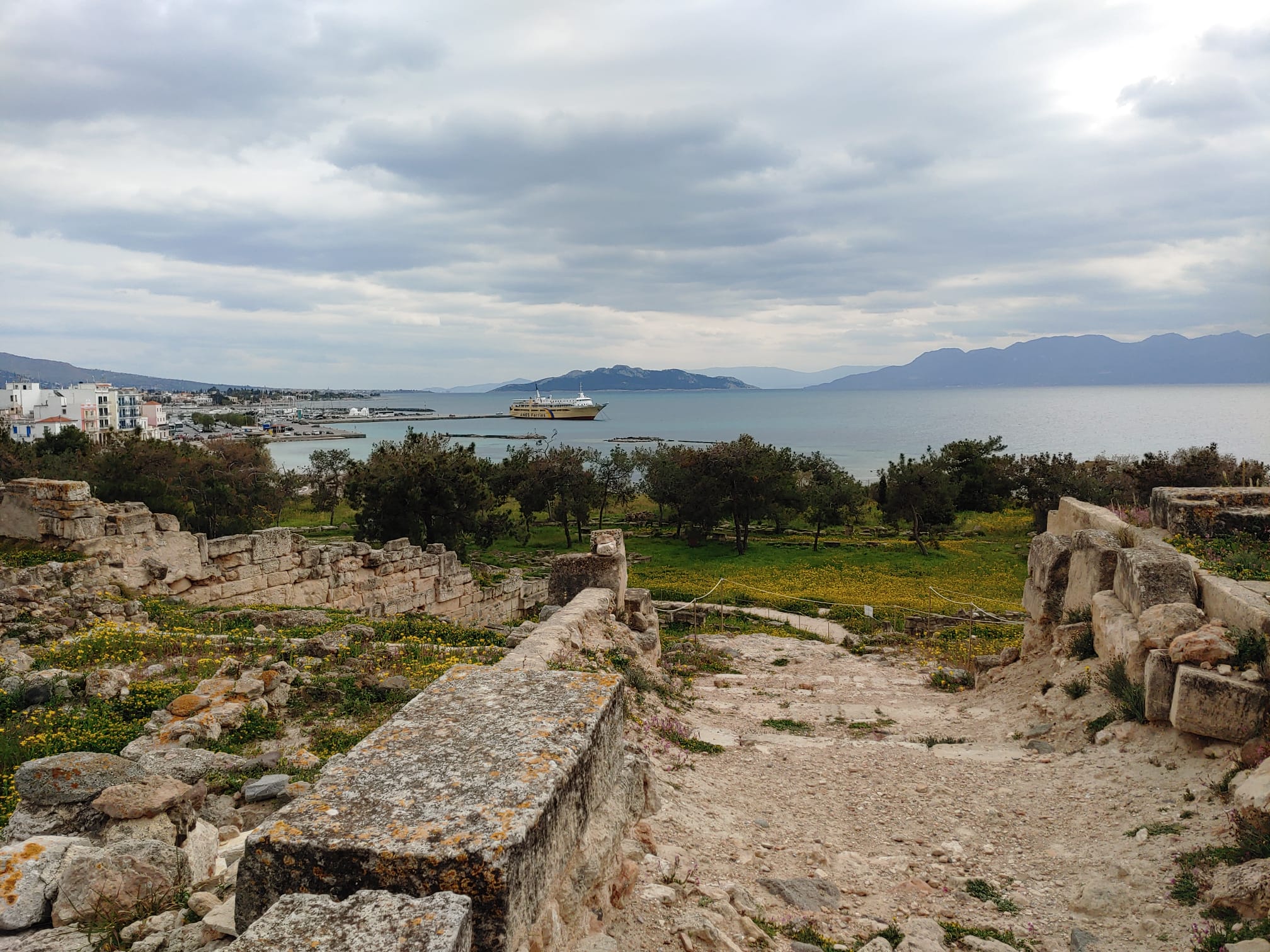 Reste des Apollon-Tempels auf Ägina [Foto: Michelle Botta].